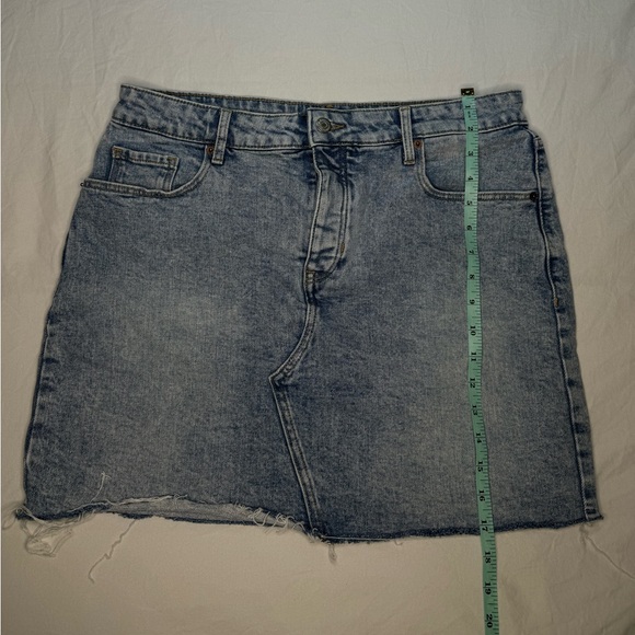 OLD NAVY Denim Skirt Women’s 12 High Rise Secret Slim Pockets Button Fly Retro - Picture 7 of 7